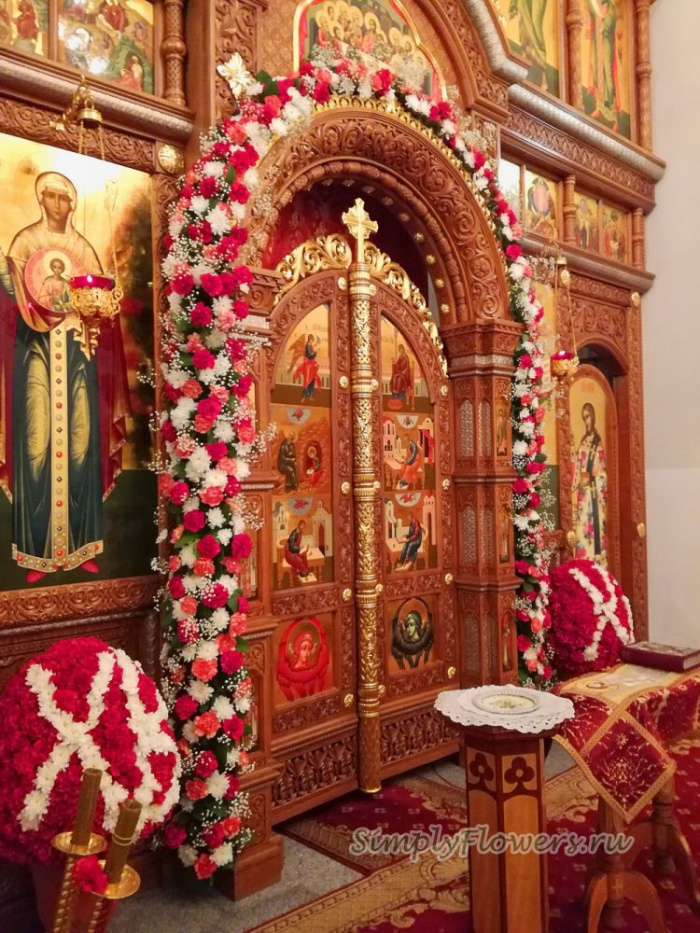 Храмовая флористика. Цветы в церковь на Пасху, Рождество и другие праздники