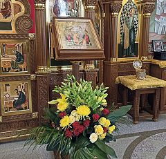 Букеты в храм на праздник Святителя Николая