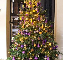Украшение Новогодней елки. Нестандартное цветовое решение