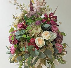 Композиция из искусственных цветов "Английский сад"