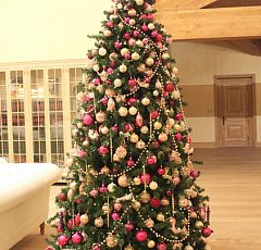Новогодняя елка для гостиной